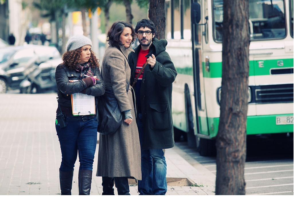 Equipo de rodaje junto al autobús, La Fábula del Dibujante